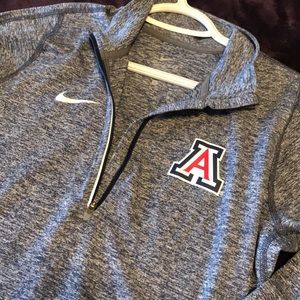 Nike half zip Pullover